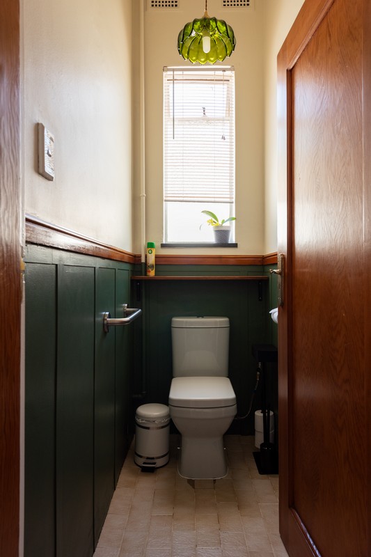 Elnari_Hough_Ridgestraat_251003_026